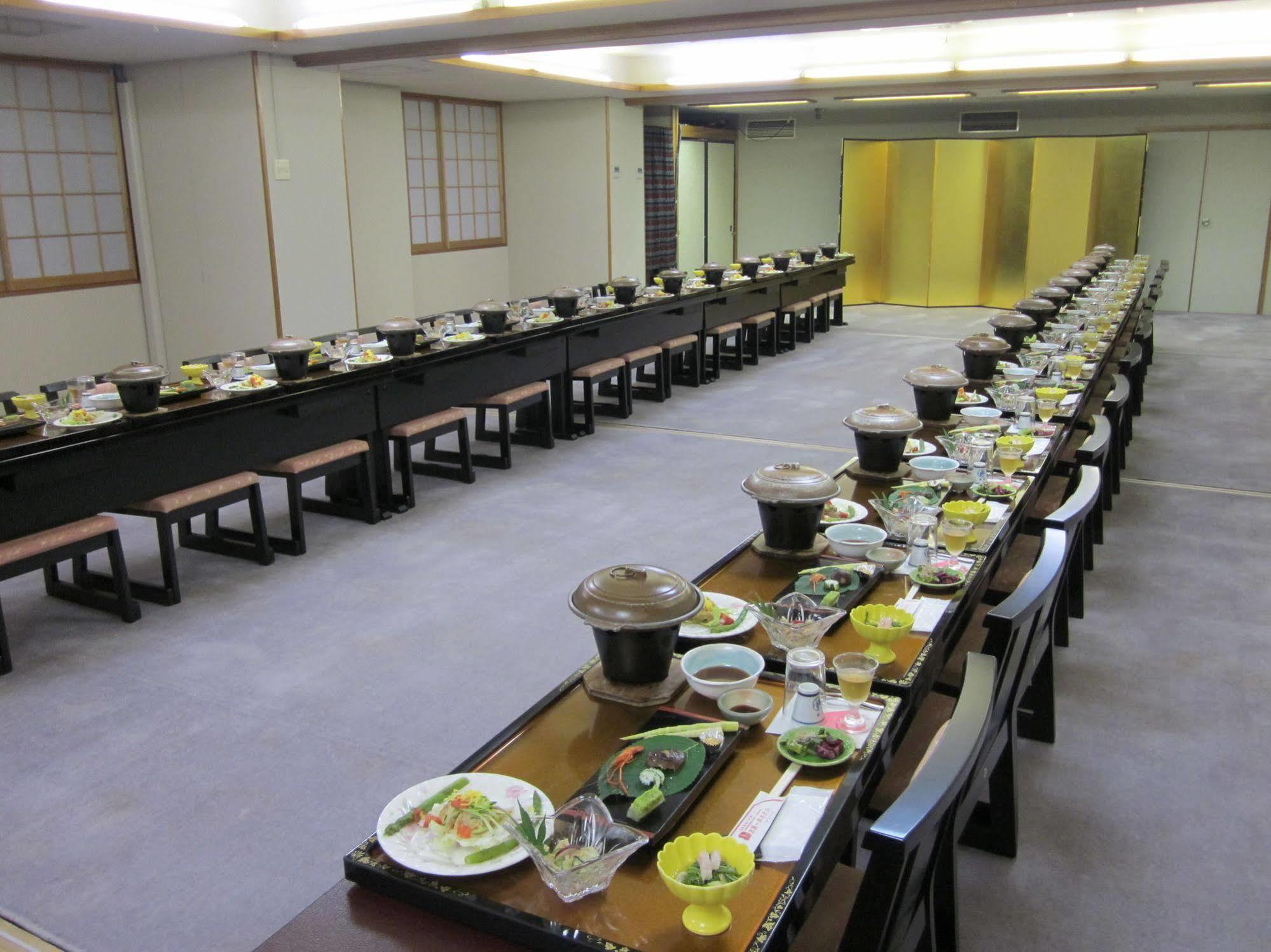 Shigaichii Hotel Yamanouchi  Esterno foto